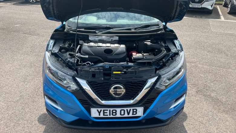 Nissan Qashqai 1.5 dCi N-Connecta 5dr Diesel Hatchback